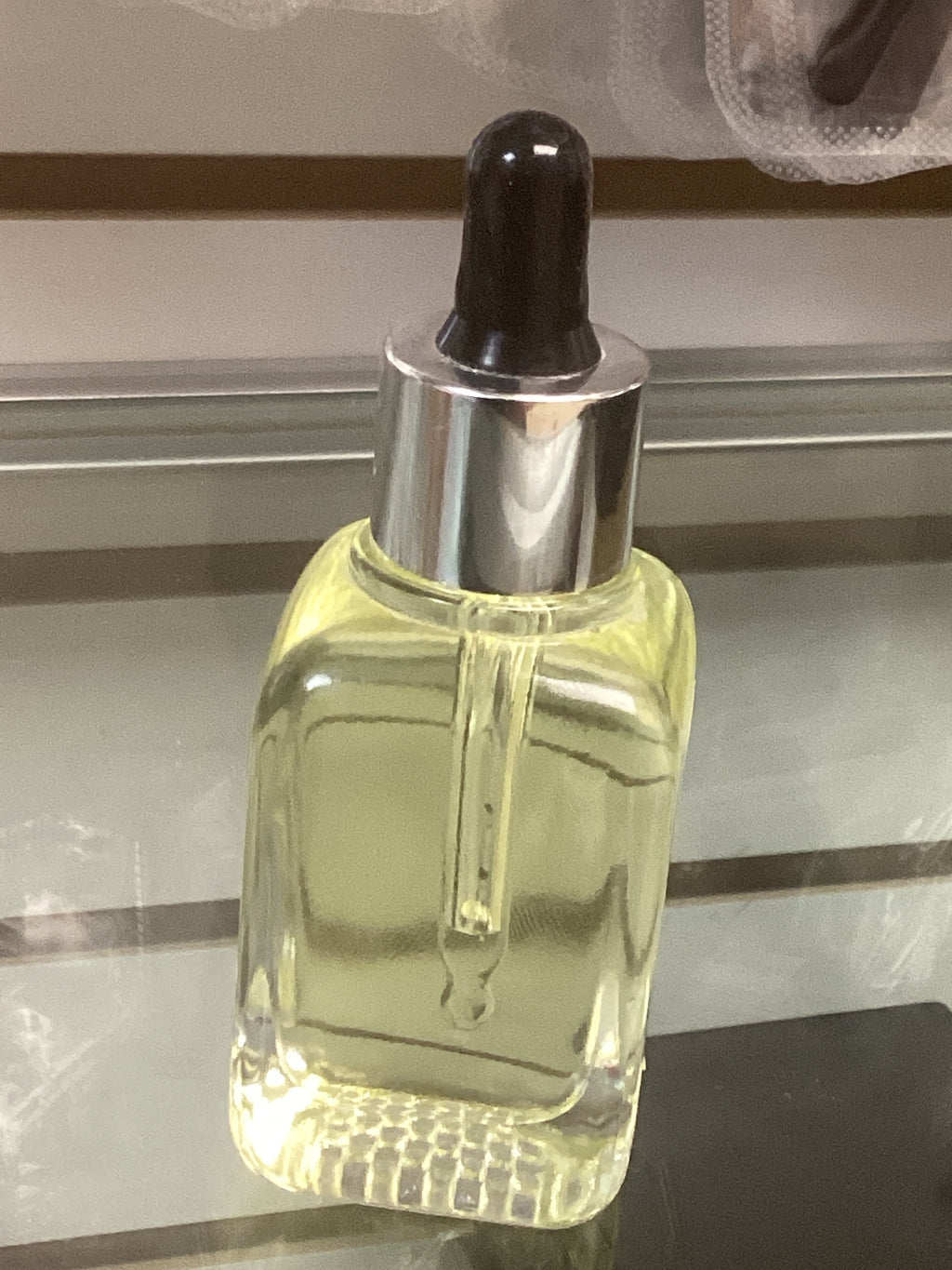 Glass bottle