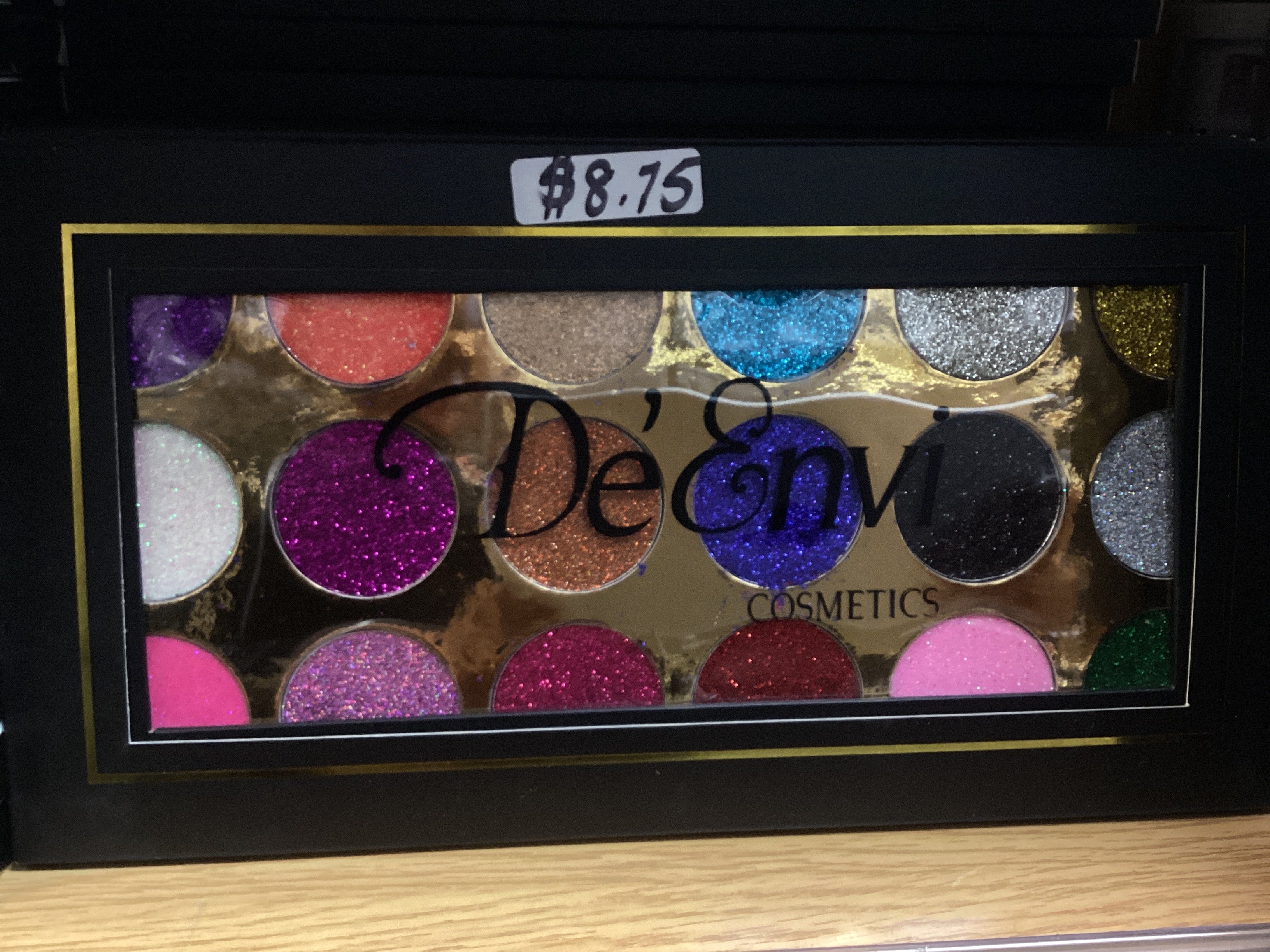 Makeup palette